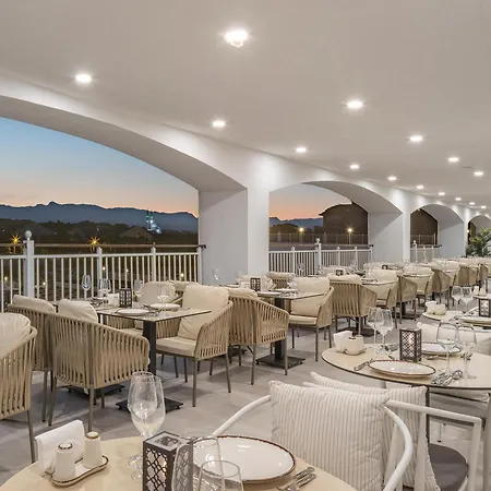 Arcanus Trendline Hotel