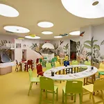 Hotel Arcanus Trendline